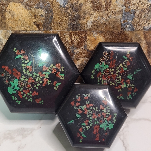 2/$30 Set of 3 Vintage black with floral hexagon nesting jewelry or trinket box - Picture 3 of 13